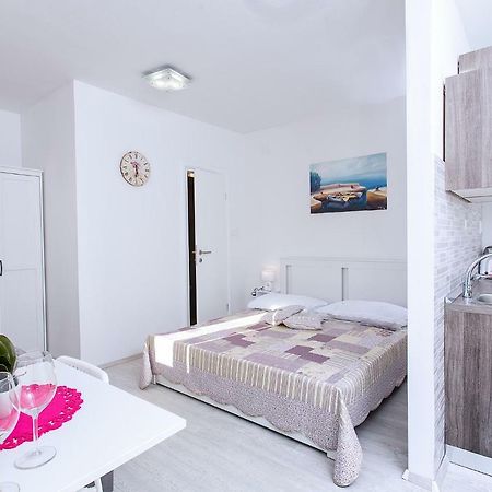Apartment Biokovo Nature Park Брела Экстерьер фото